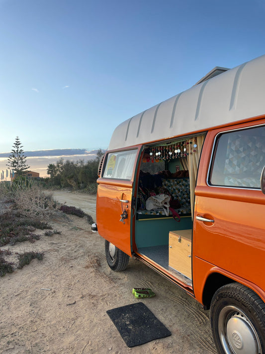Chemietoilette vs. Trenntoilette – welche ist wirklich besser für Camper & Tiny Houses?