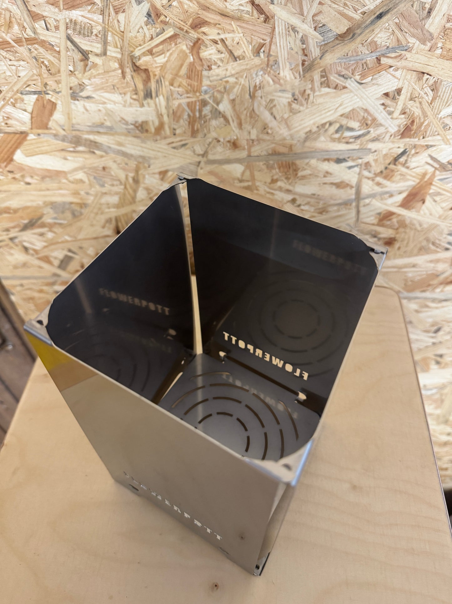 NOGRILL - Klopapier-Verbrennungssystem