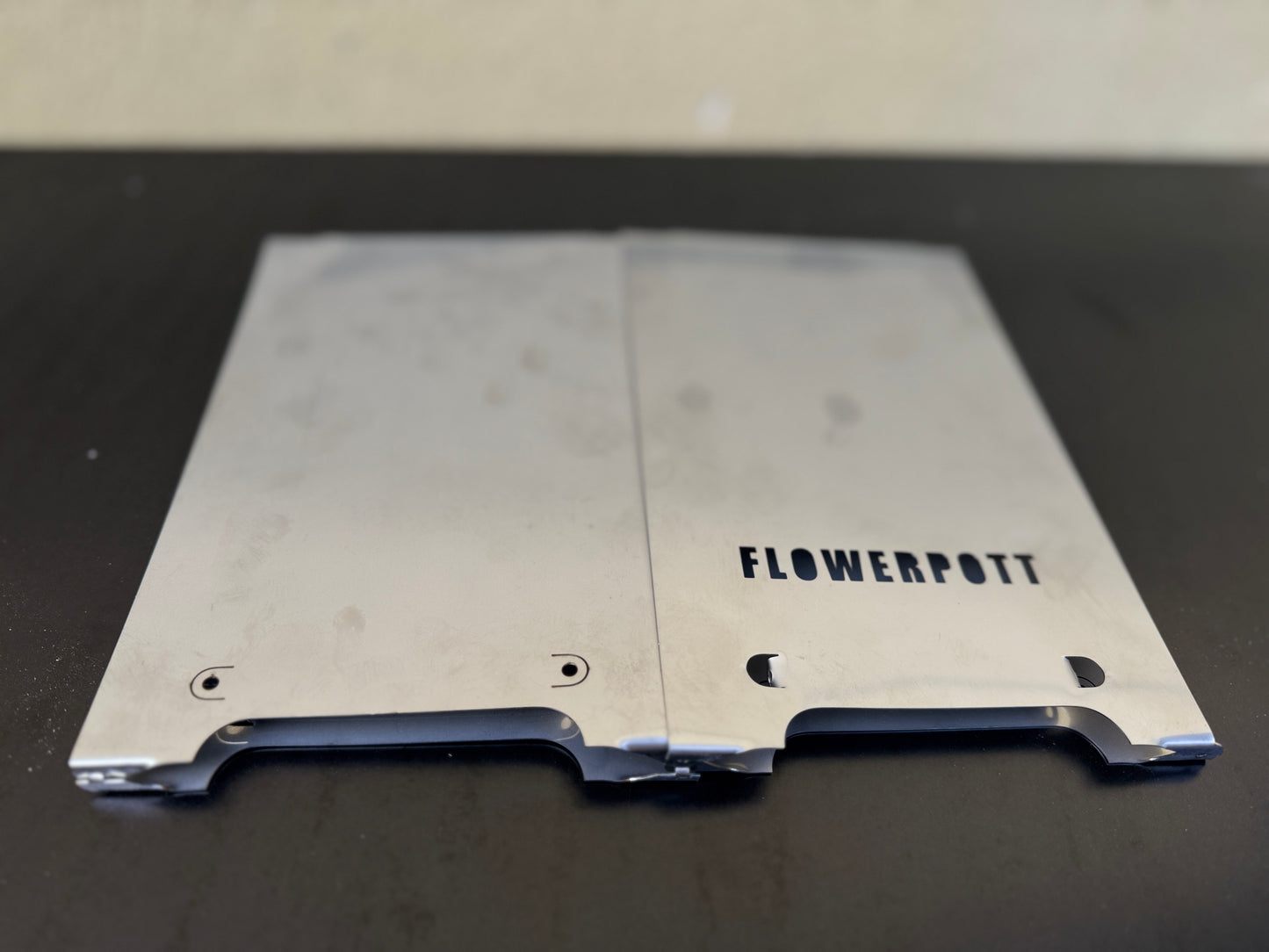 NOGRILL - Klopapier-Verbrennungssystem